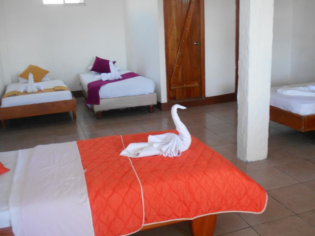 El Descanso del Petrel Puerto Ayora (Galapagos Islands) Exterior foto